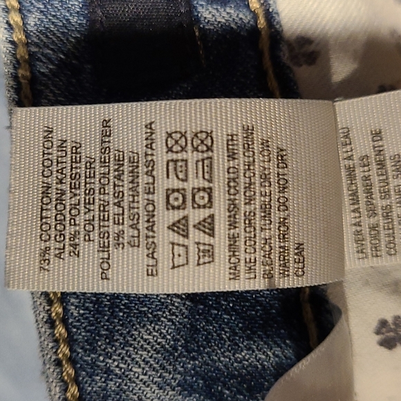 *SOLD OUT* Lucky Jeans - Picture 9 of 9